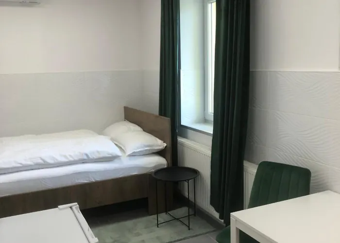 Level 1 3 - Koezoes Fuerdoszoba Shared Bathroom Апартаменты *